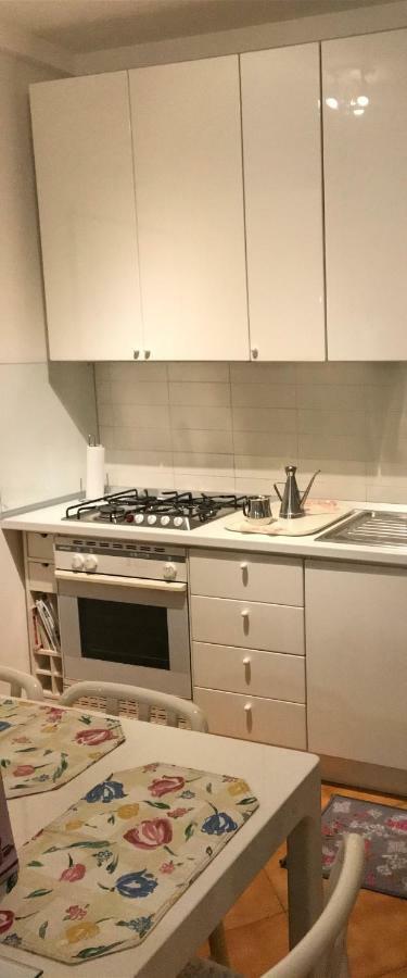 Cosy flat Apartment Treviso Luaran gambar